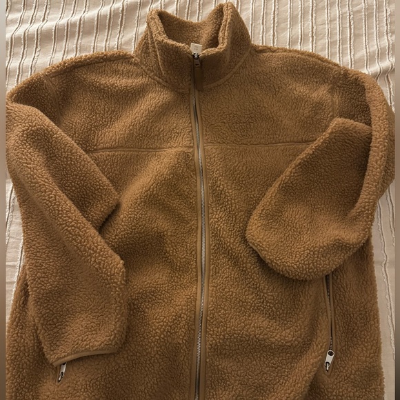 H&M Teddy Jacket - Picture 2 of 6